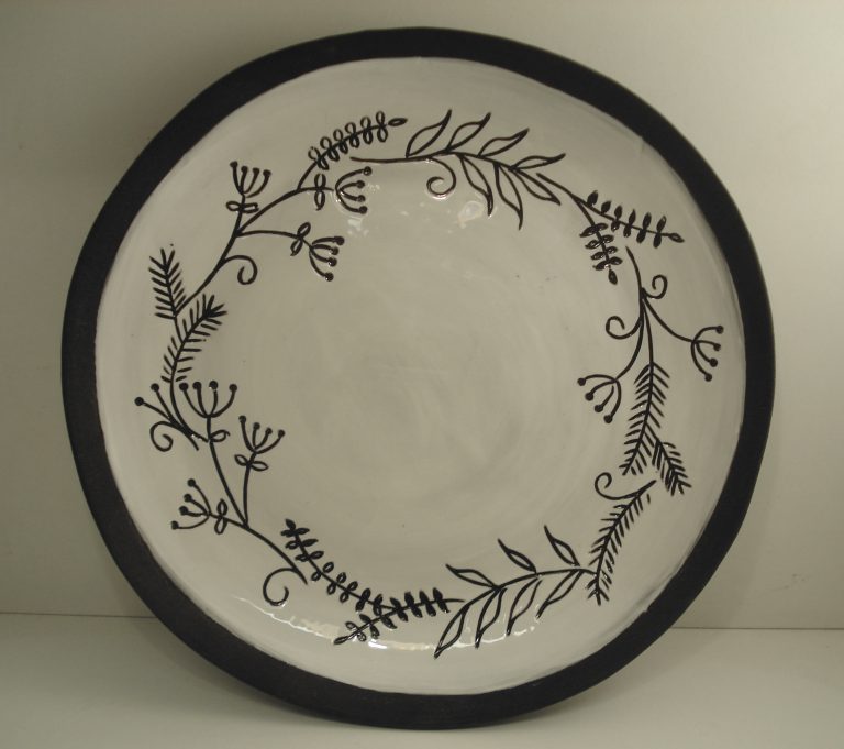 Scrafito plate